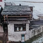 La Grange De Leonore - Maison De L'annee, Valais *
