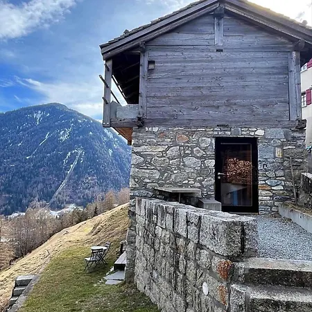 La Grange De Leonore - Maison De L'annee, Valais Dağ evi