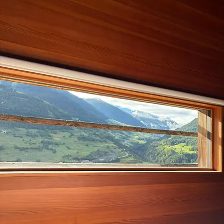 La Grange De Leonore - Maison De L'annee, Valais *