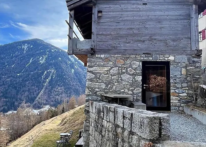 La Grange De Leonore - Maison De L'annee, Valais Dağ evi